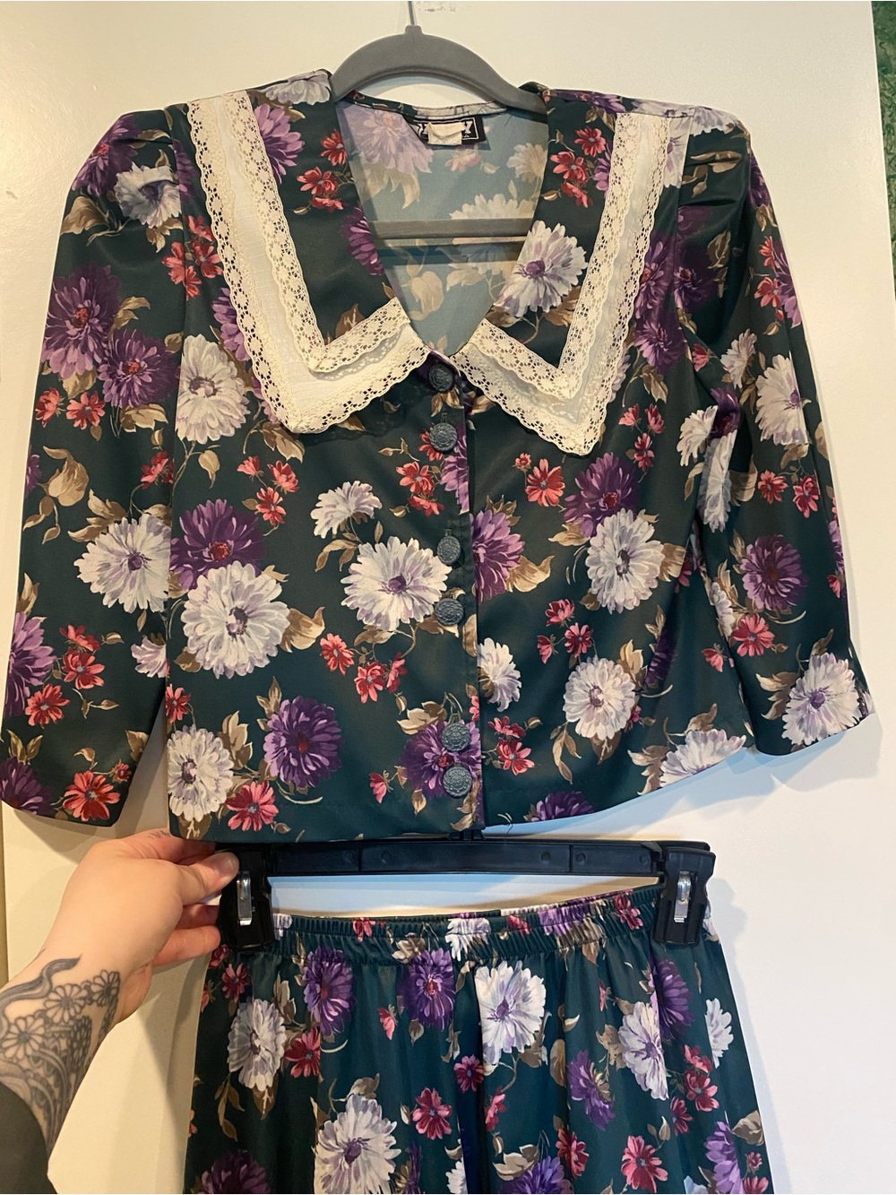Vintage 80s Tabby of California Floral Top & Skirt Set